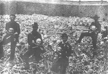 Similar ossuary or boneyard  at Colon Cemetery in Havana